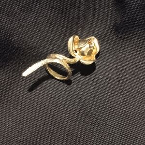 GOLDEN ROSE RING